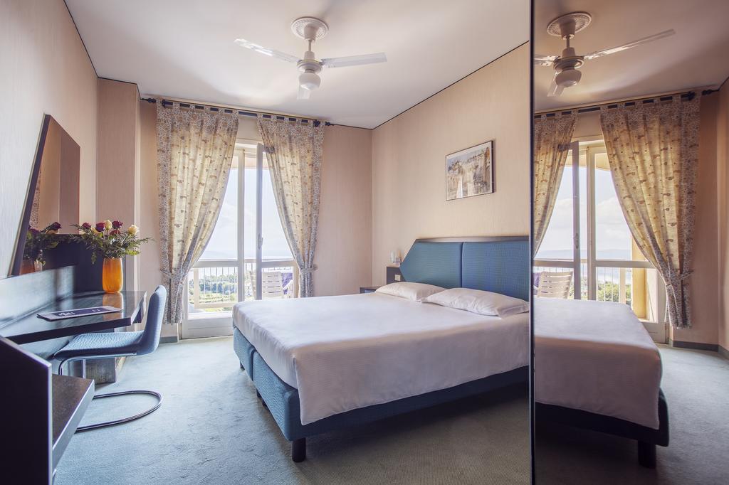 Tre Laghi Hotel Nebbiuno Pokoj fotografie