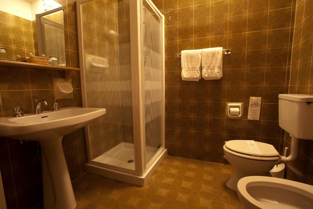 Tre Laghi Hotel Nebbiuno Pokoj fotografie